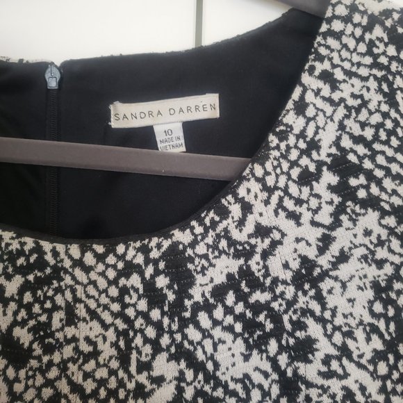 Sandra Darren Black & White Sheath Dress - Size 10 - Picture 7 of 8